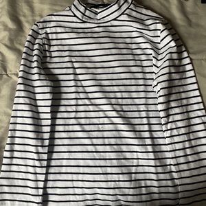 turtle neck striped top